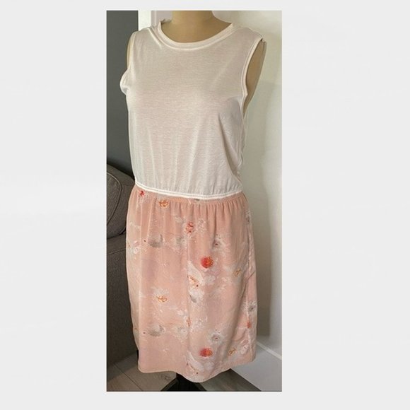 Aritzia/ Babaton modal silk floral  dress large / robe soie fleurs - Picture 1 of 5